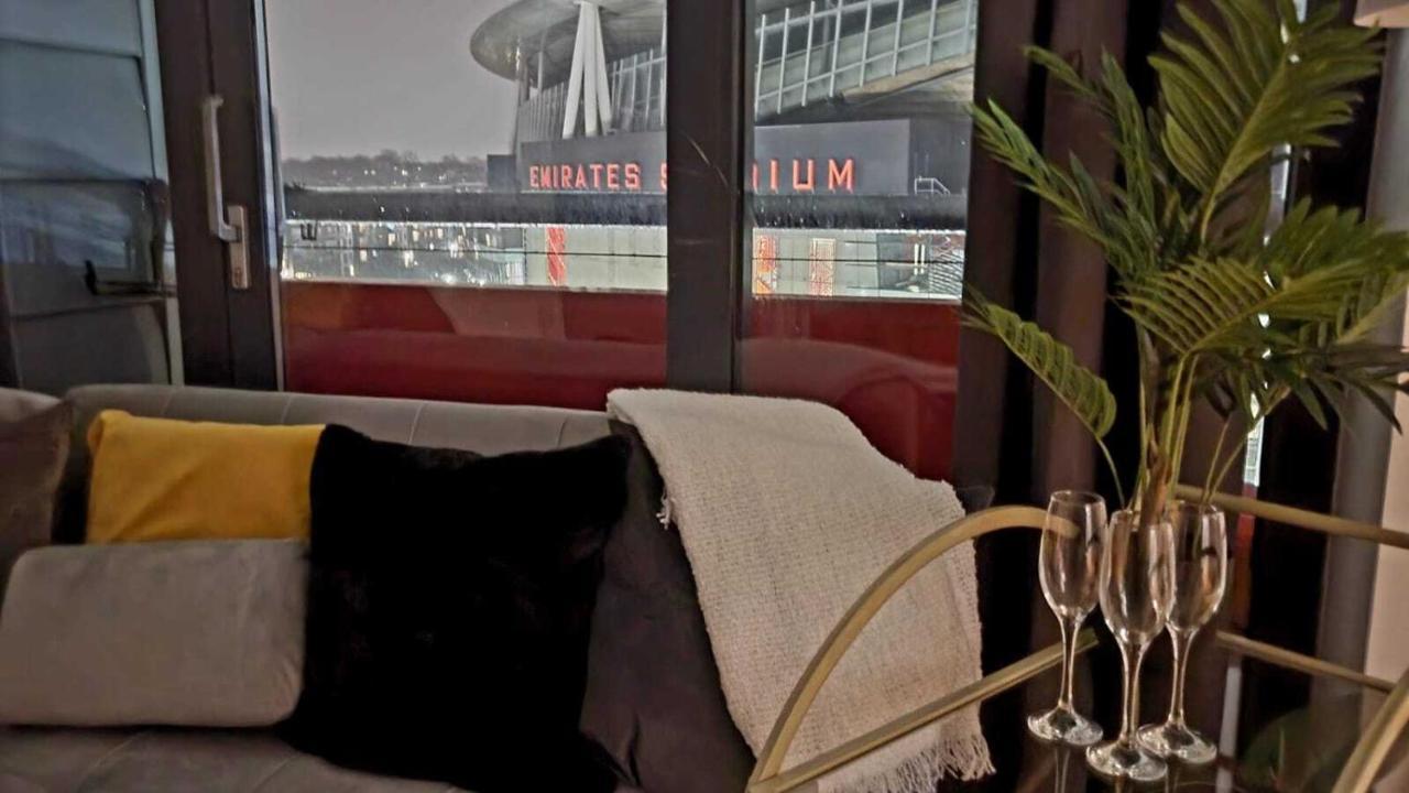 Luxury Gem By Emirates Stadium - Ultimate Fan Experience Лондон Екстериор снимка