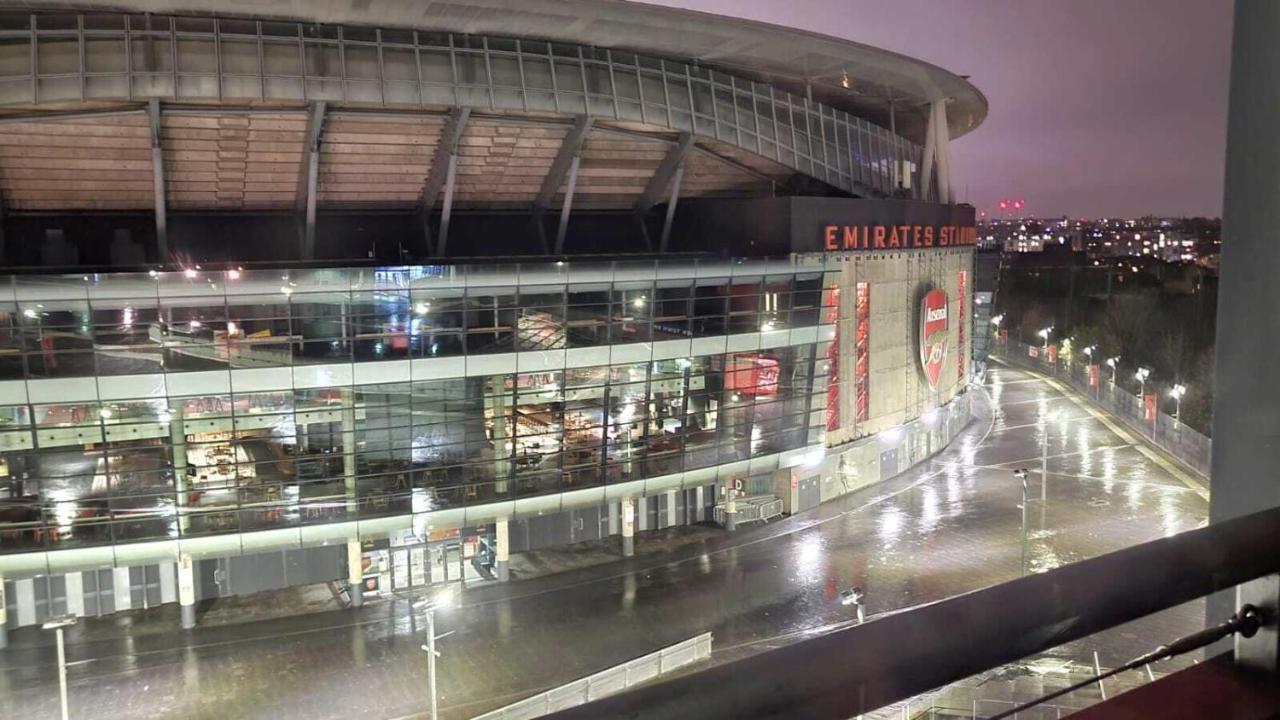 Luxury Gem By Emirates Stadium - Ultimate Fan Experience Лондон Екстериор снимка